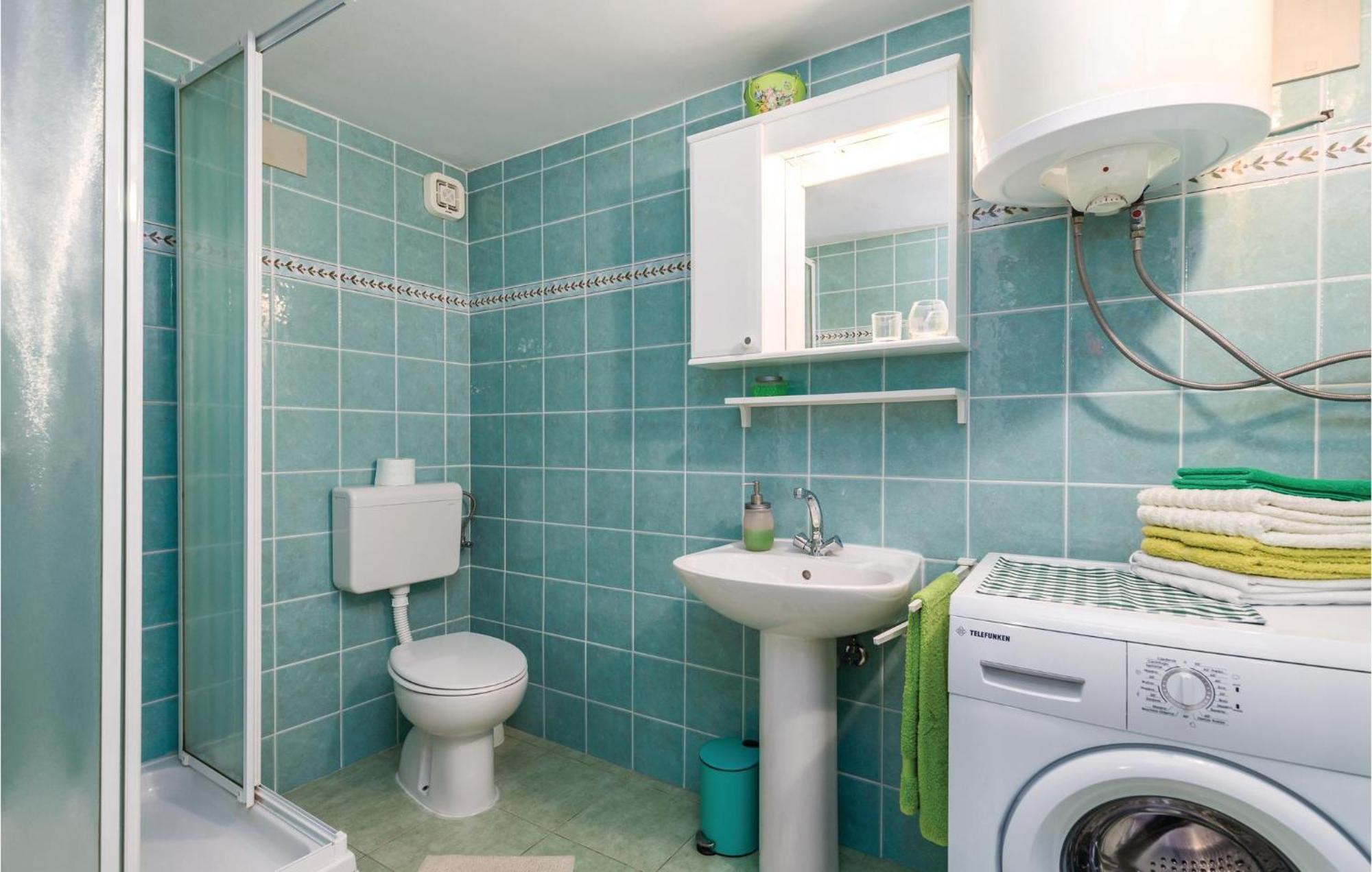 1 Bedroom Gorgeous Apartment In Lovran Luaran gambar