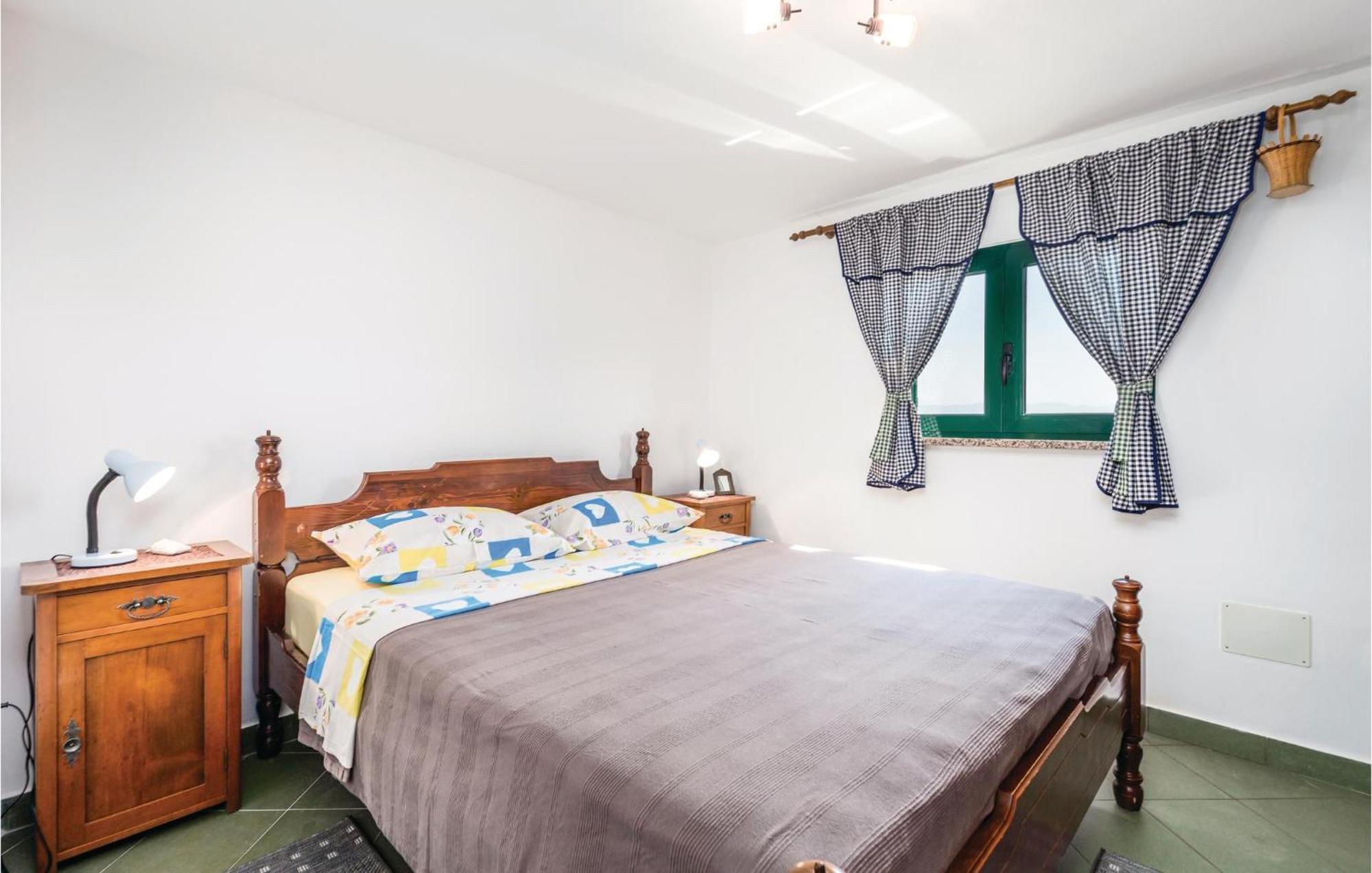 1 Bedroom Gorgeous Apartment In Lovran Luaran gambar